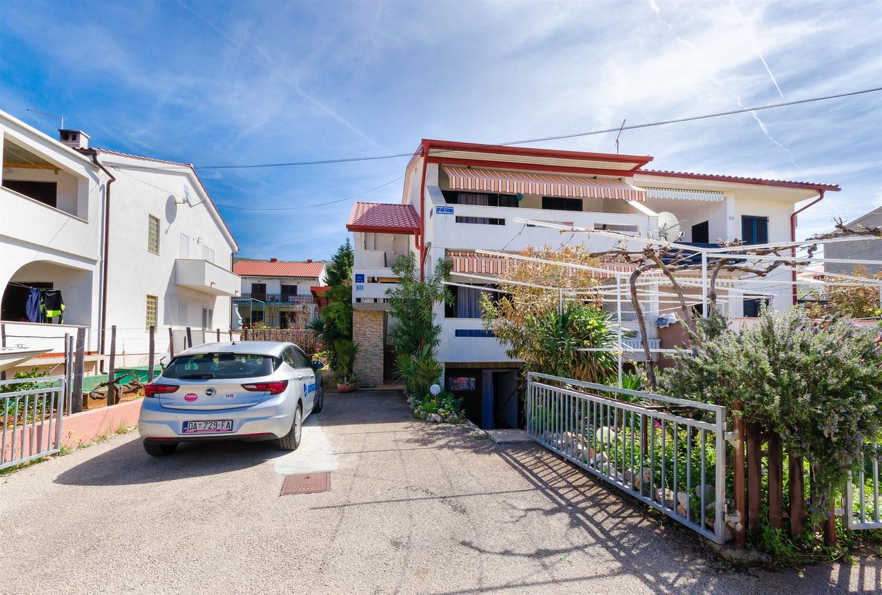 Apartments Branka Punat Exterior foto