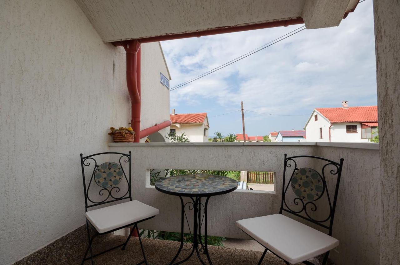 Apartments Branka Punat Exterior foto